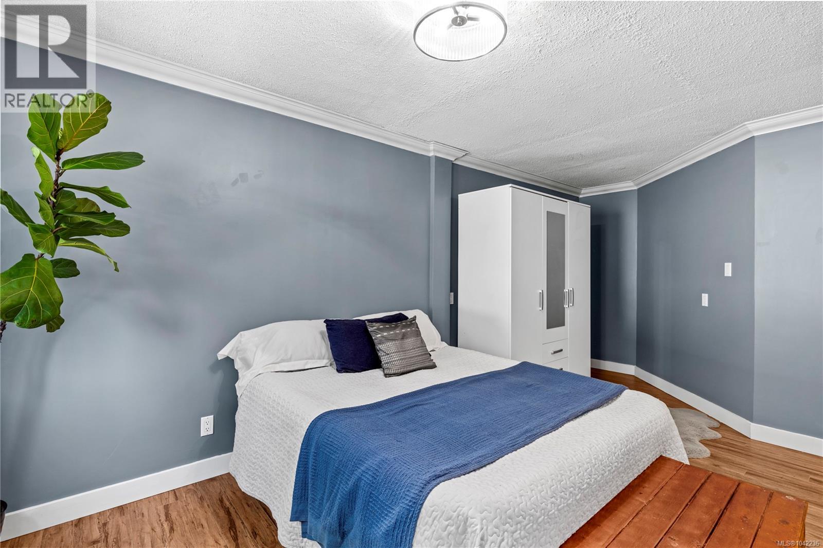 885 Glenhale Cres - 60