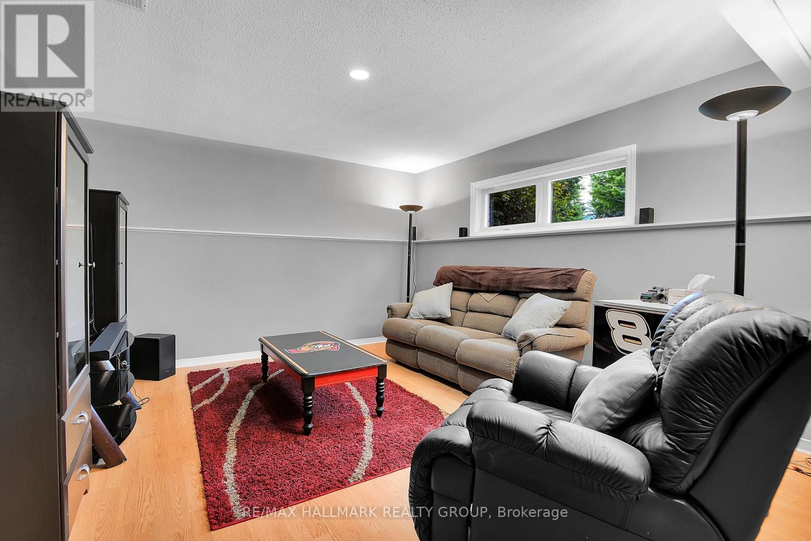 4 Bed, 2 Bath House for Sale in Russell – 7 DAZE STREET, Russell – MLS# X13520676 - Image 24