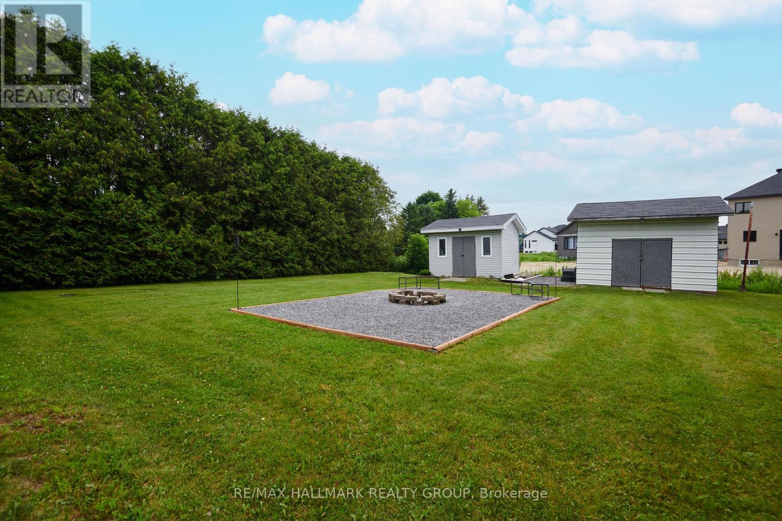 4 Bed, 2 Bath House for Sale in Russell – 7 DAZE STREET, Russell – MLS# X13520676 - Image 33
