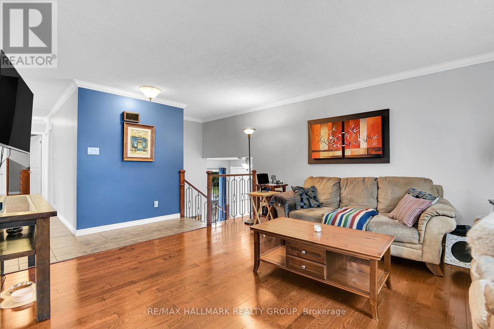 4 Bed, 2 Bath House for Sale in Russell – 7 DAZE STREET, Russell – MLS# X13520676 - Image 7