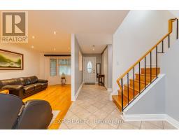 1237 Cedarcroft Crescent, Ottawa, ON K1B5G9 Photo 8