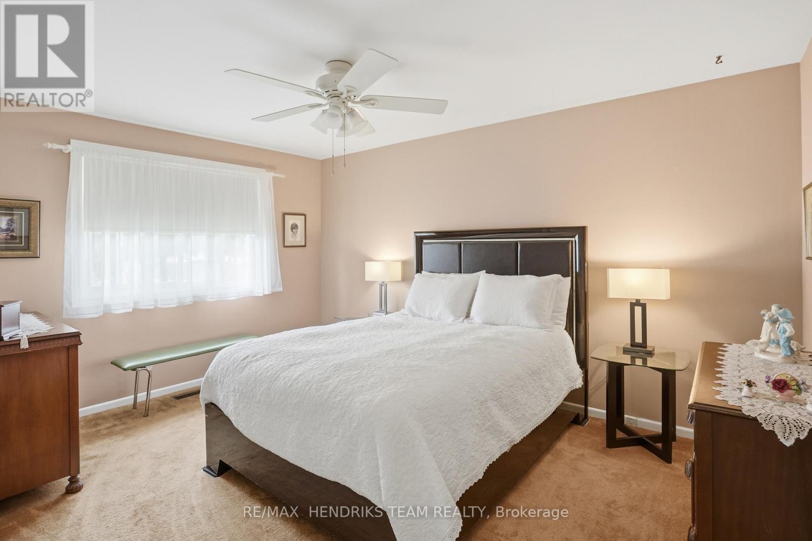 8 TUDOR GATE PLACE - Image 12