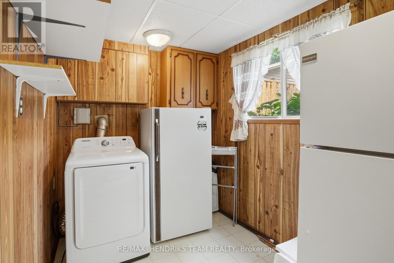 8 TUDOR GATE PLACE - Image 20