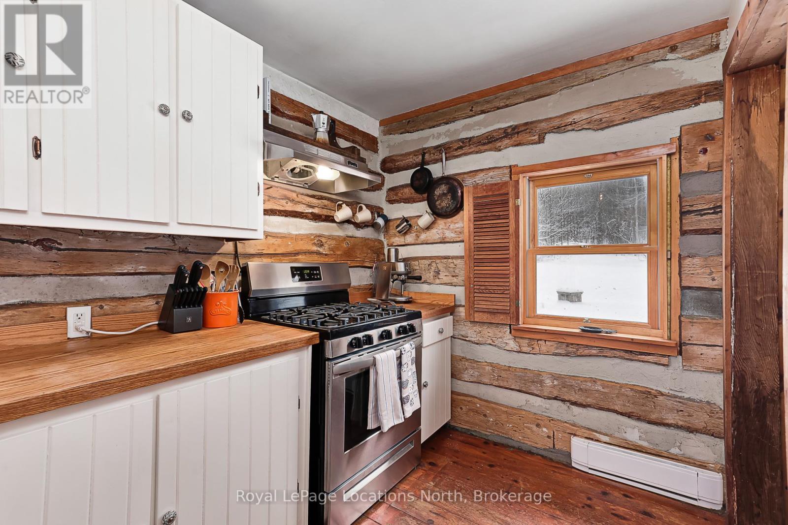 131 AMIK COURT - 13