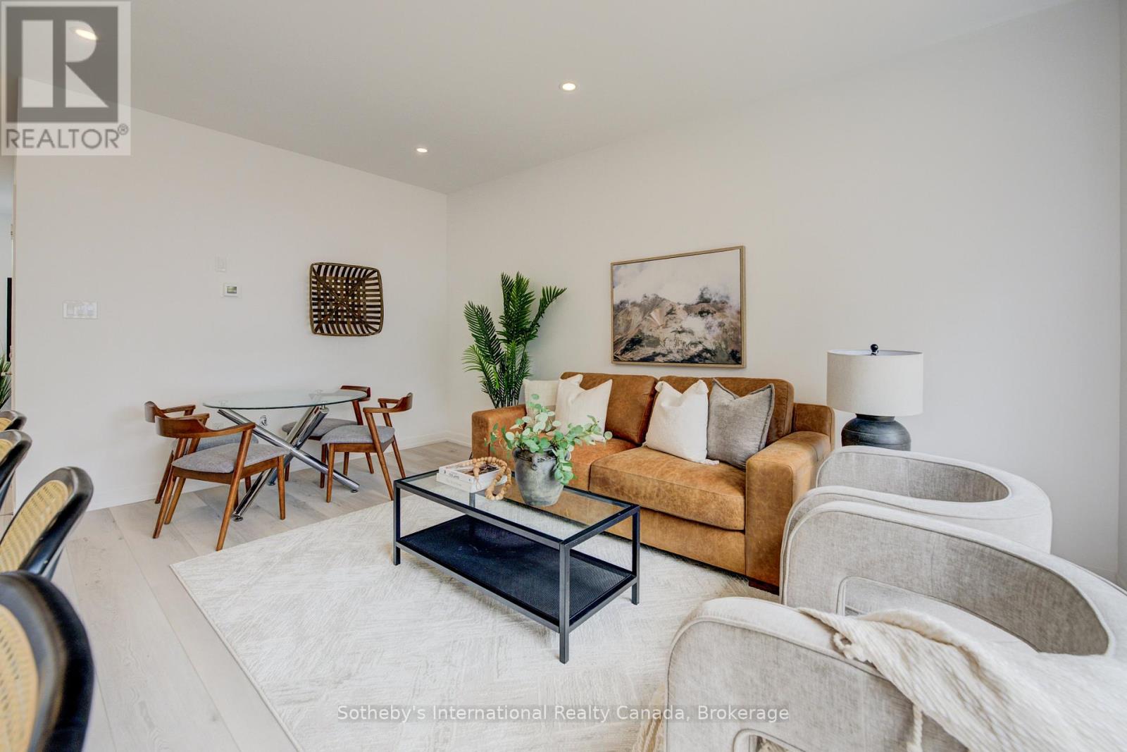#14 416 DUNDAS STREET S - 12