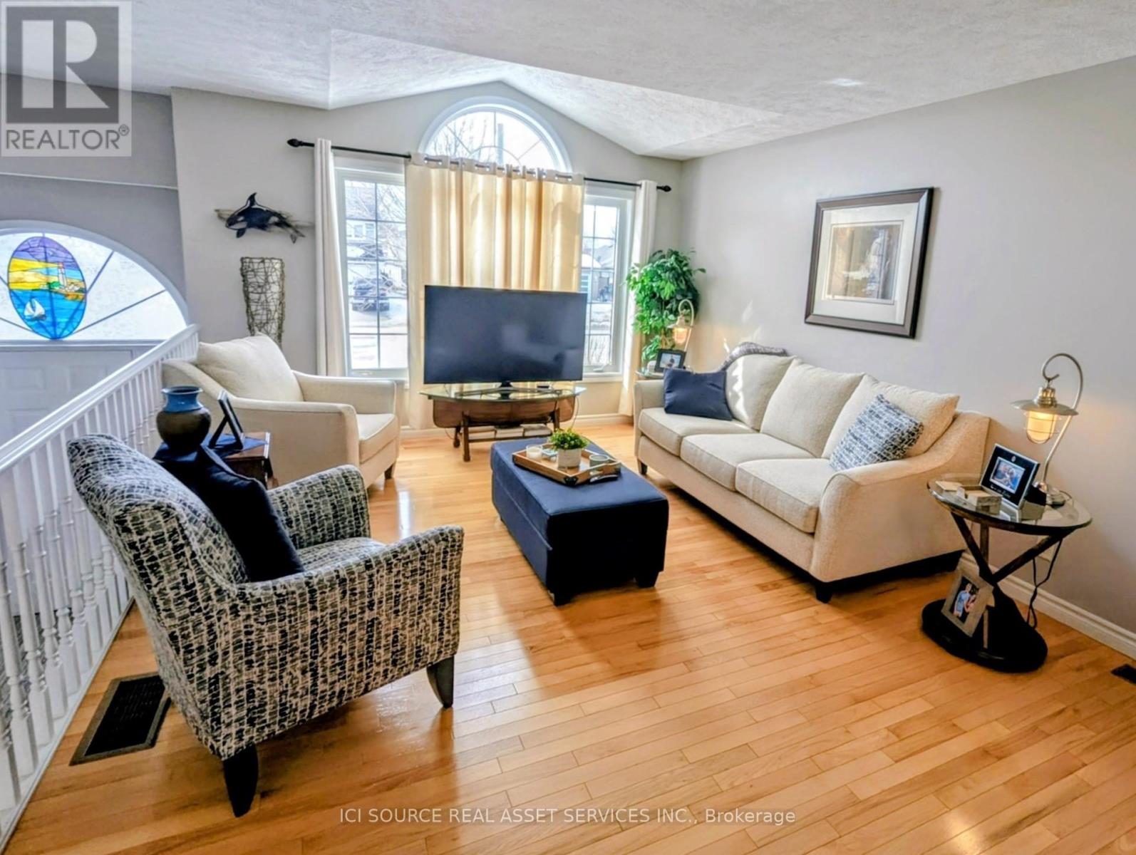 483 PEIRSON AVENUE - 4