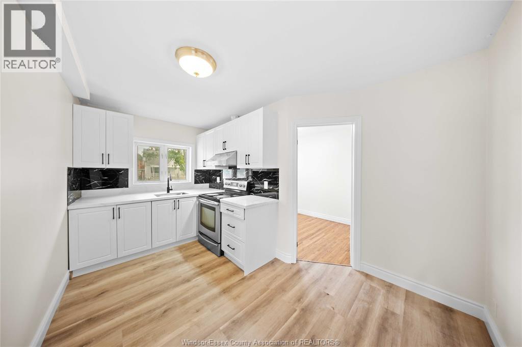 1465 CAMPBELL AVENUE - 17
