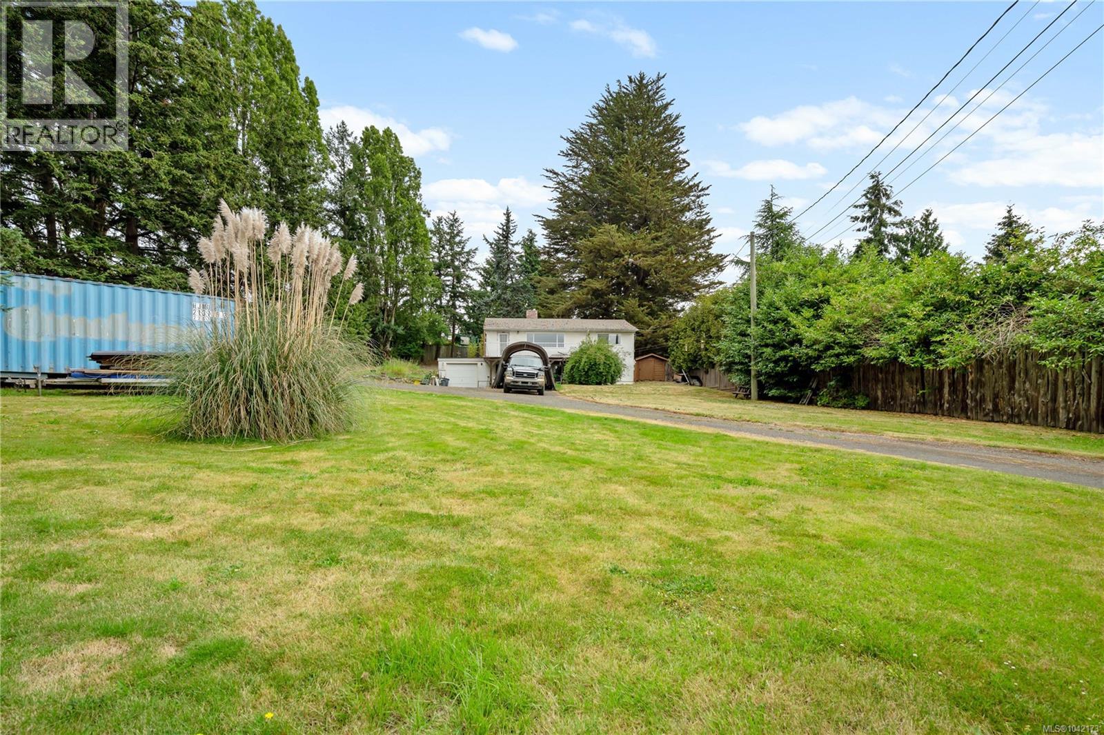 4511 Pachena Pl - 35