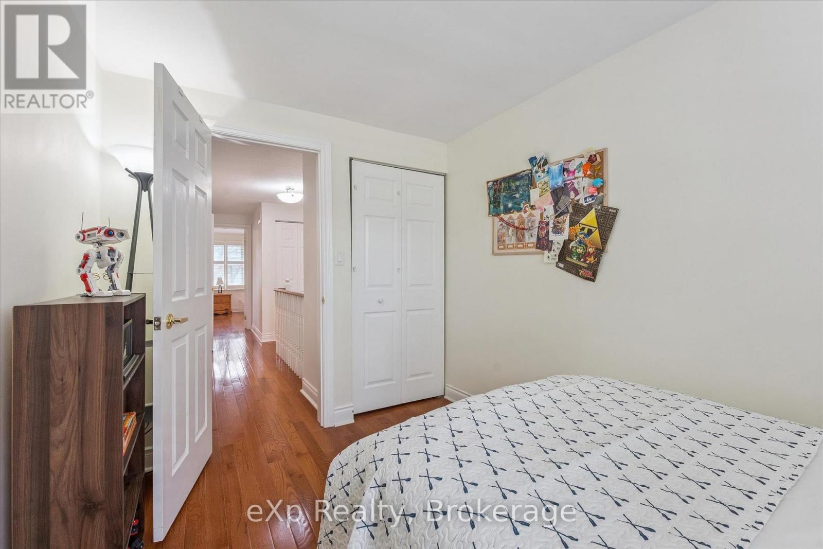 1418 GHENT AVENUE - 27