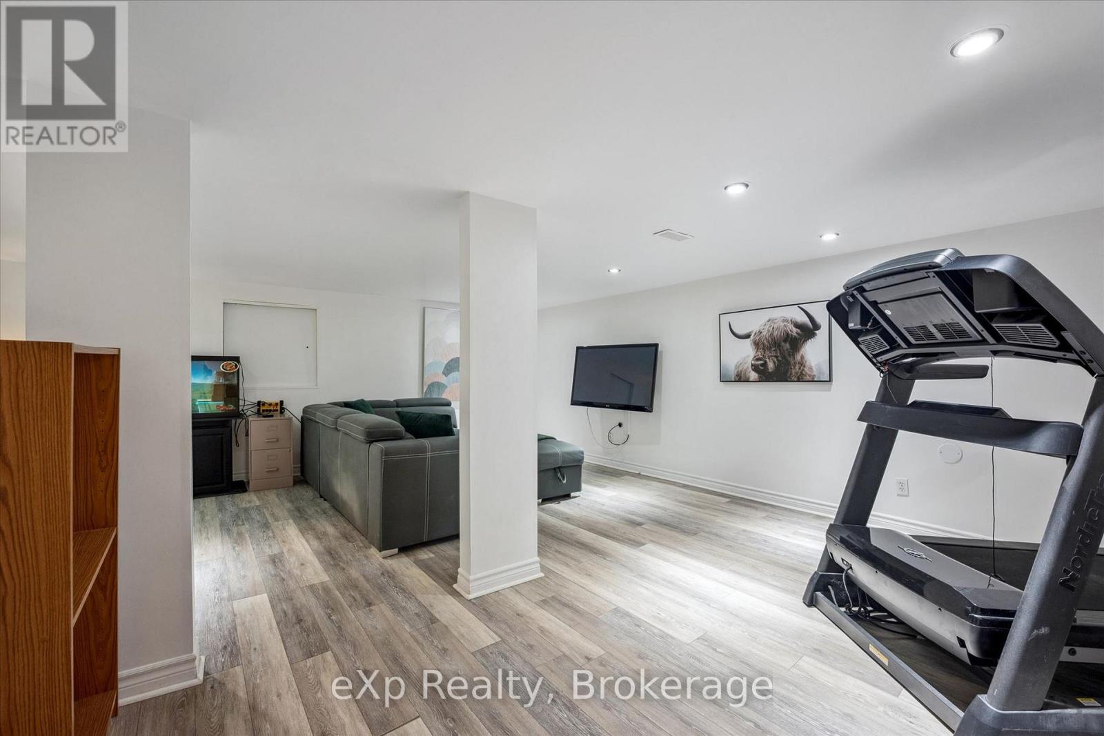 1418 GHENT AVENUE - 33