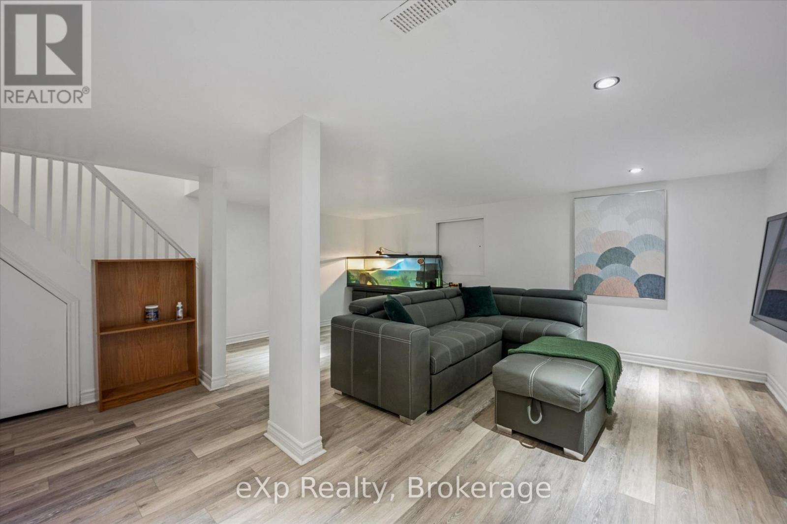 1418 GHENT AVENUE - 34