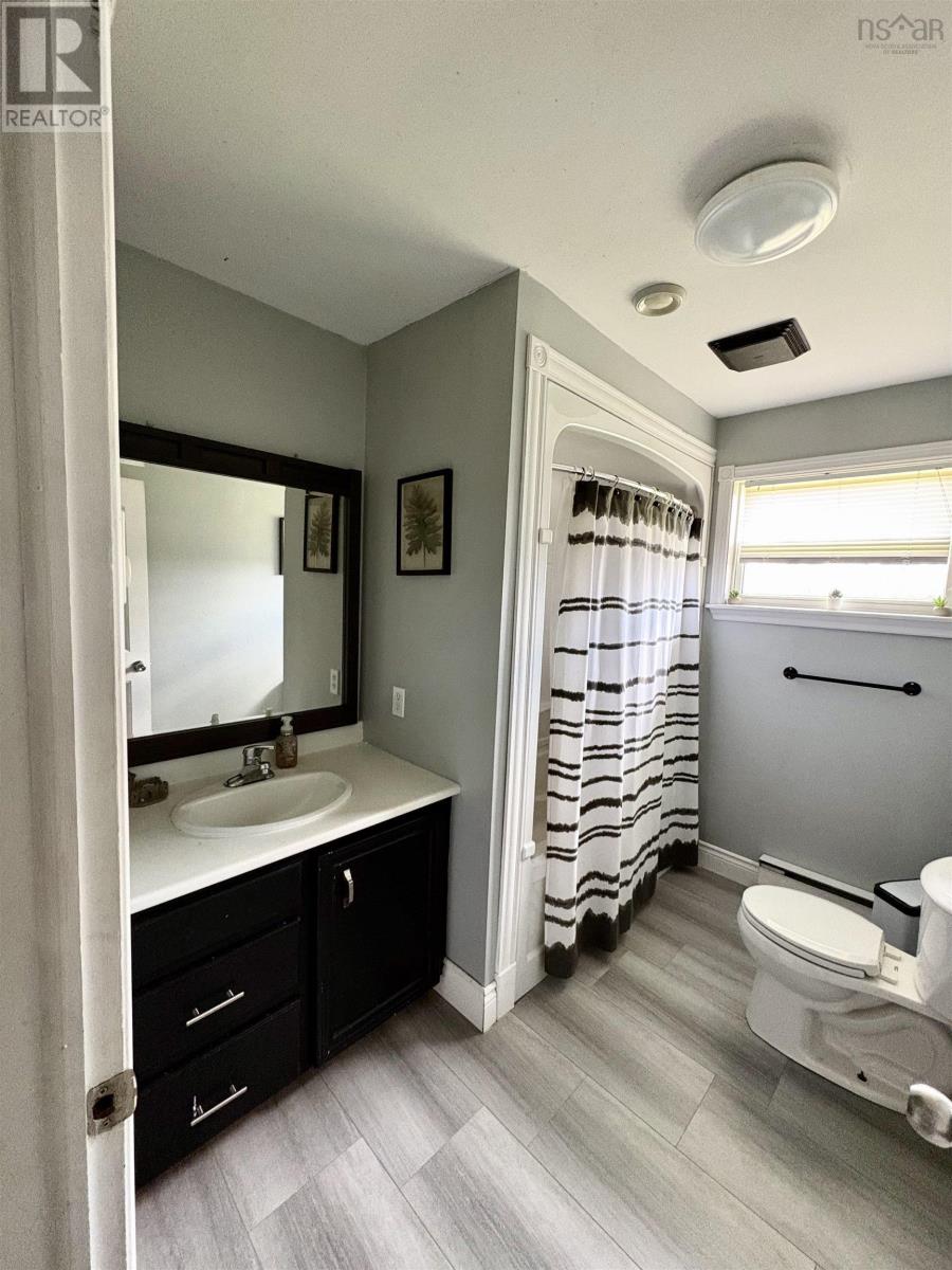73 Staples Brook Road - 21