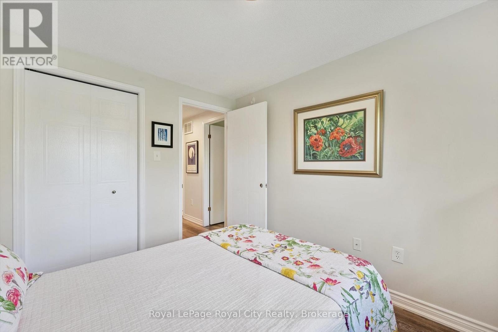 ##12 124 GOSLING GARDENS - Image 19