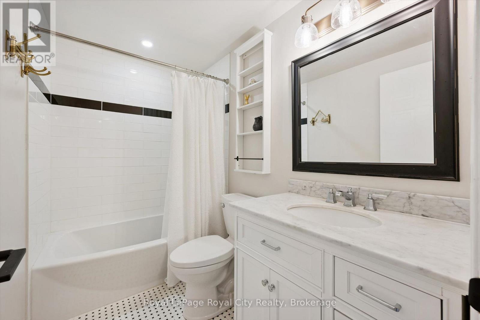 ##12 124 GOSLING GARDENS - Image 22