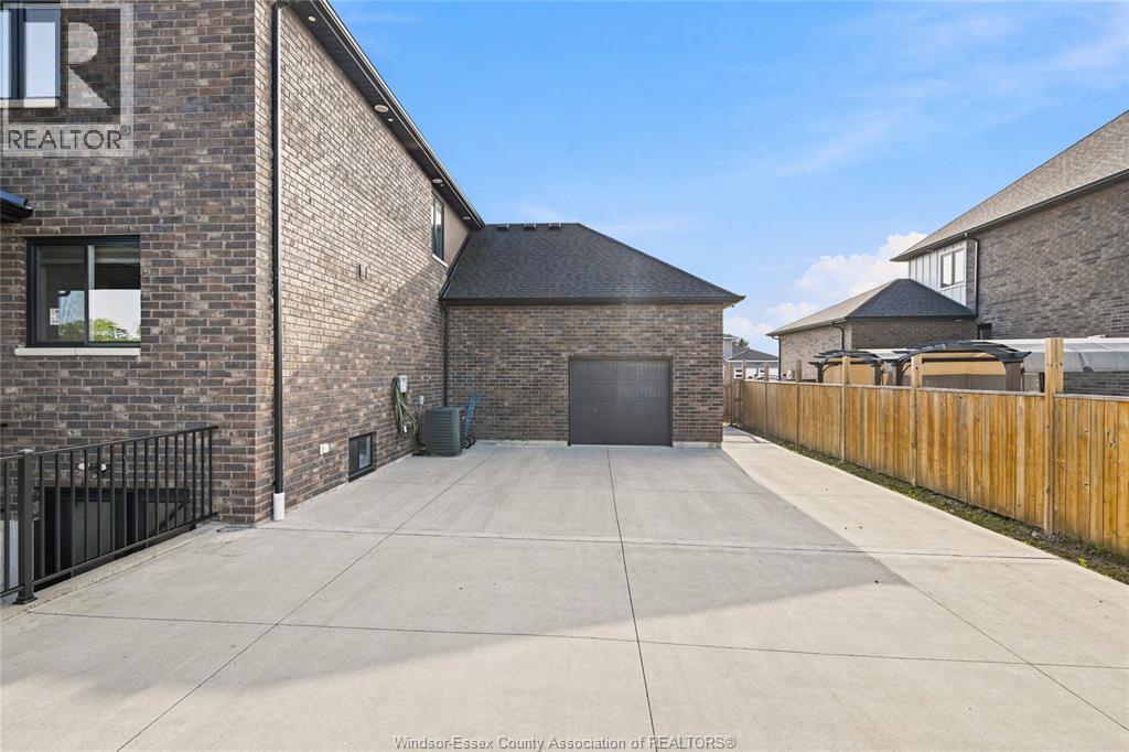 1436 MULLINS DRIVE - 42