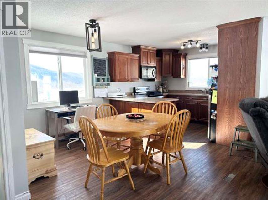 9405 RIVER DRIVE - 6
