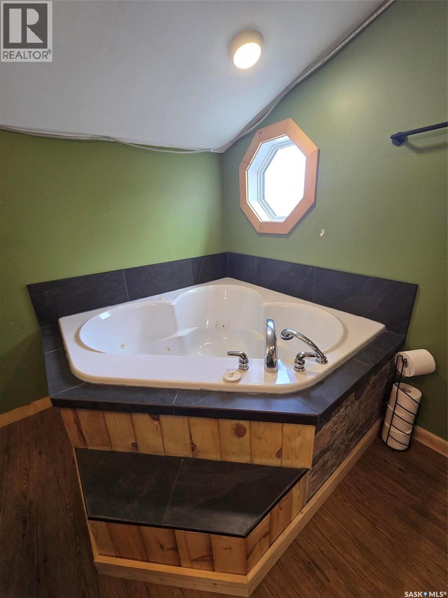 152 Criddle AVENUE - 38