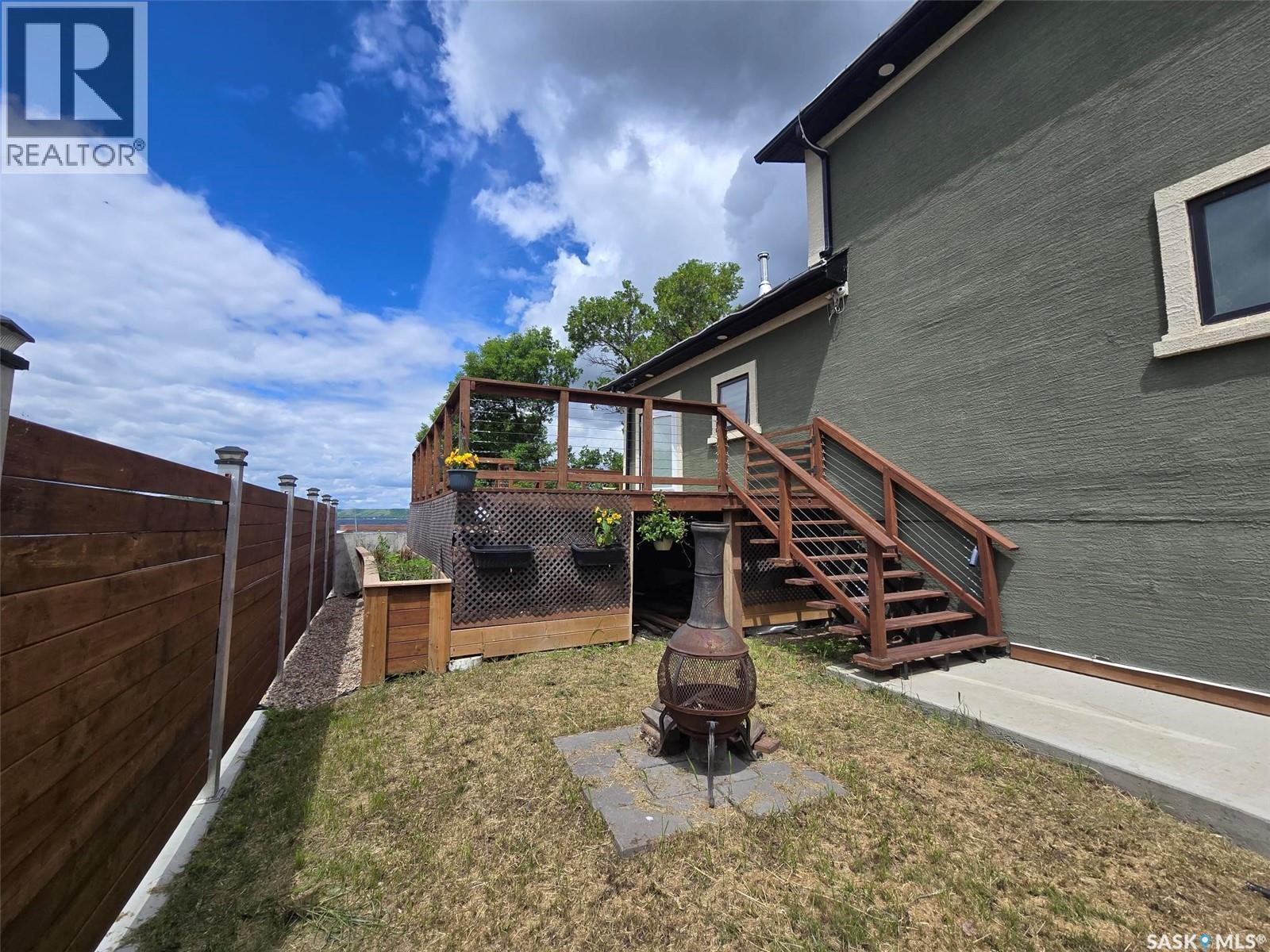 152 Criddle AVENUE - 55