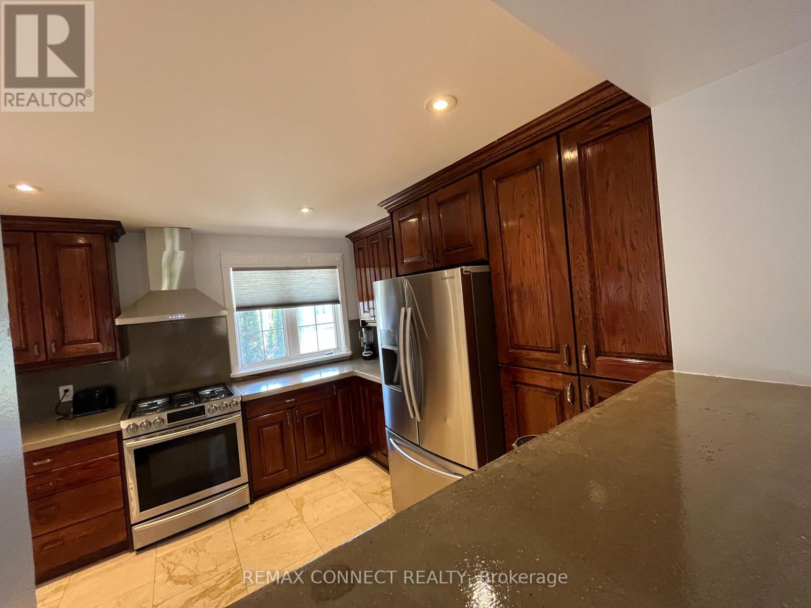 12 BROCK STREET - 11