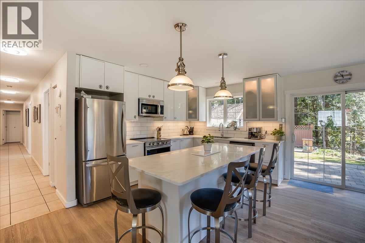 210 Bayview Street - 7