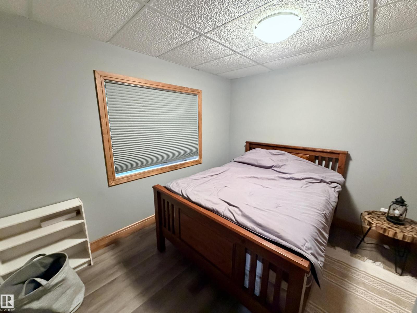 219 56512 RNG ROAD 111 - 32