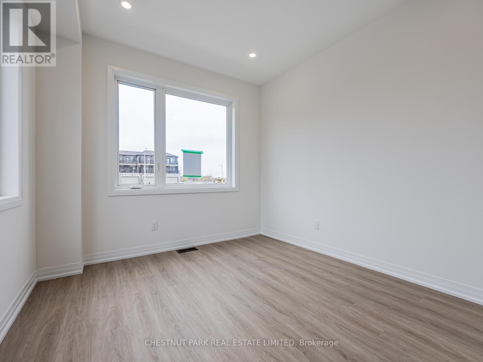 41 ROBERT EATON AVENUE - 5