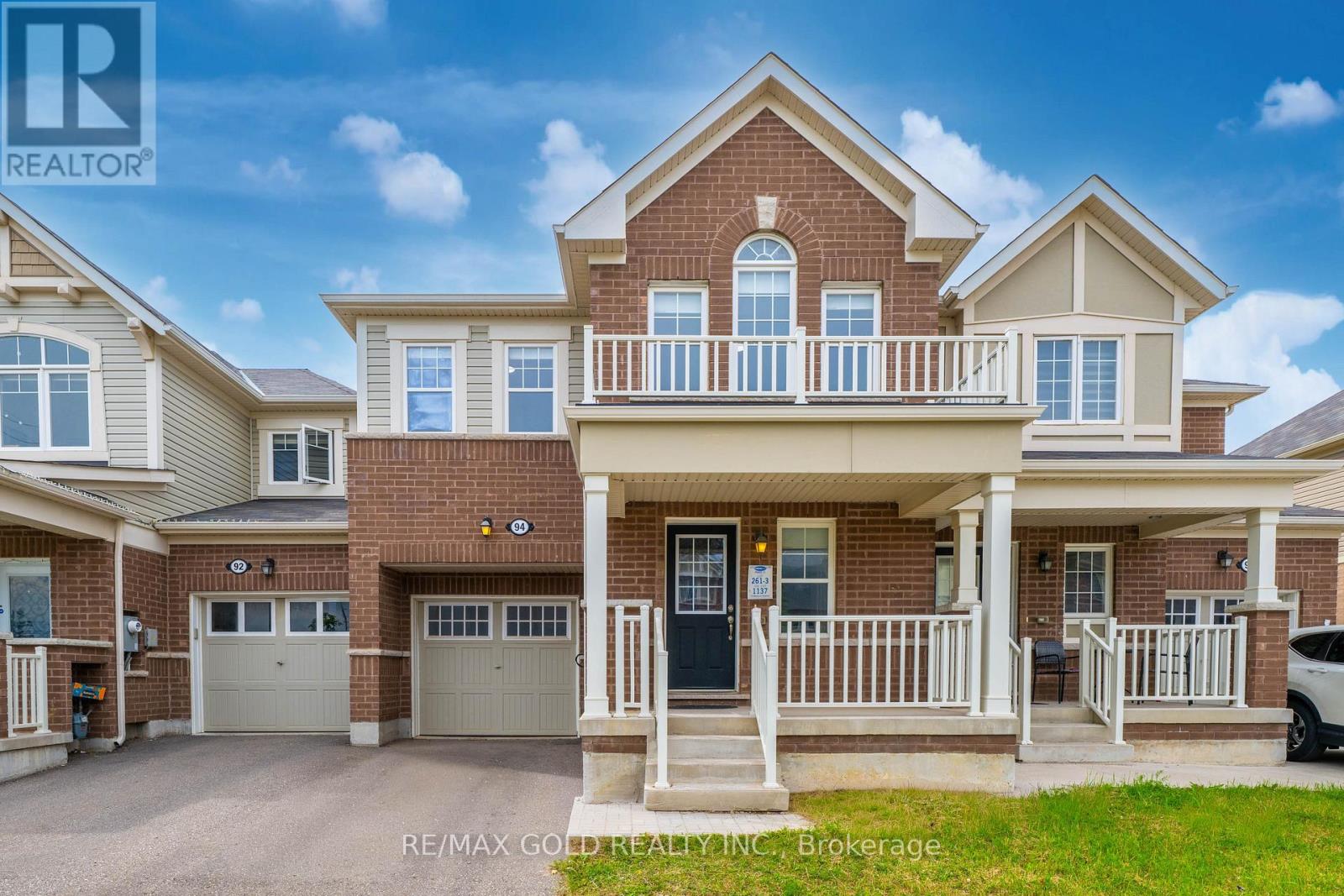 94 BENHURST CRESCENT - 3