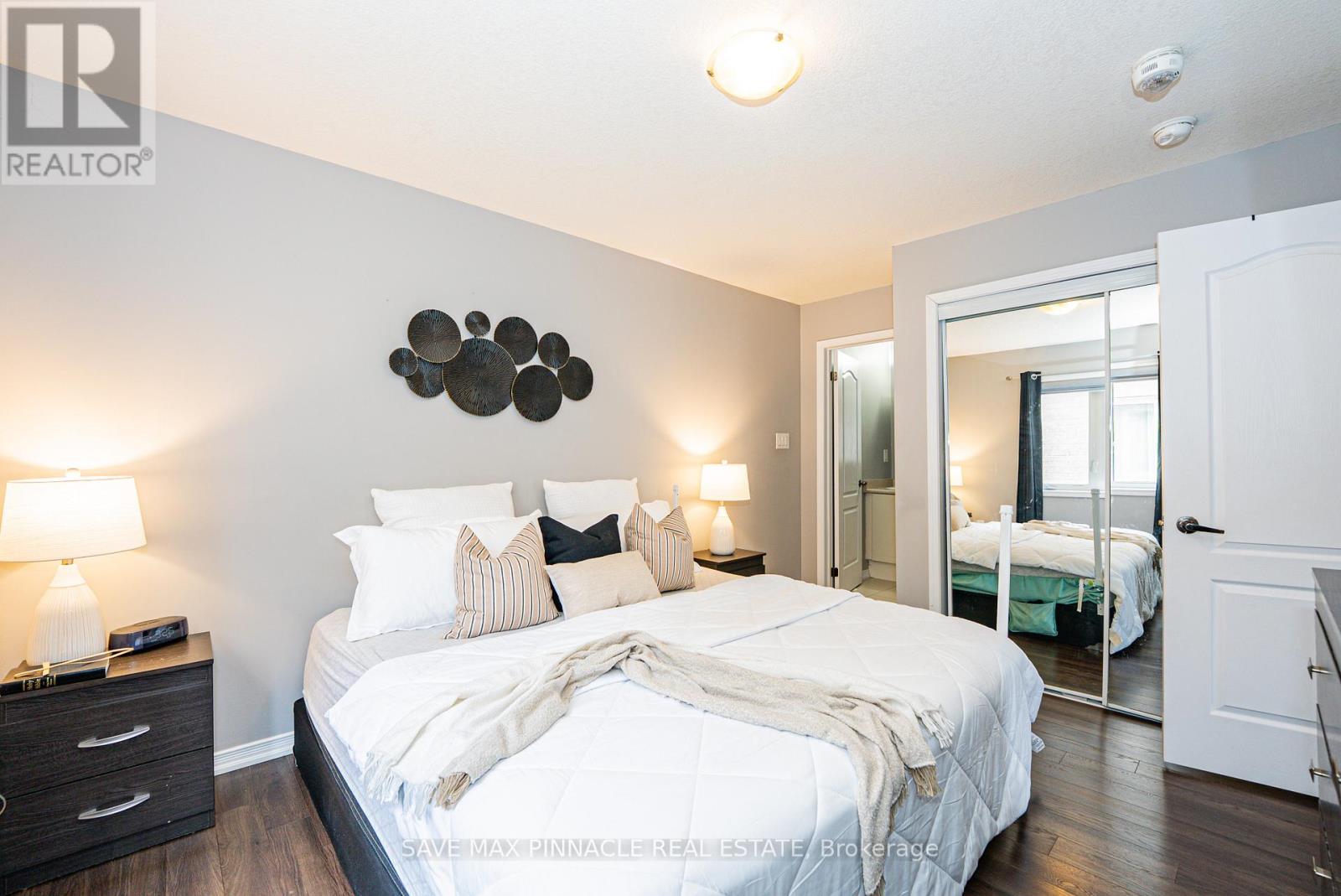 25 GOLDEN SPRINGS DRIVE - 28