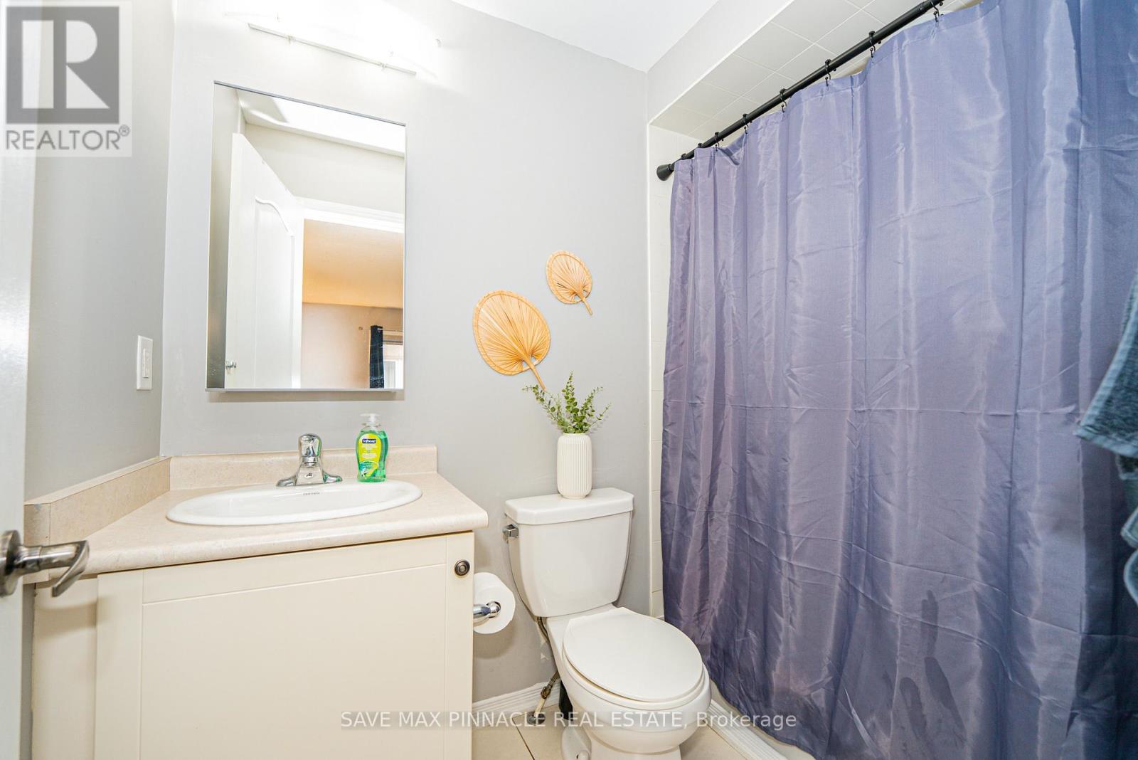 25 GOLDEN SPRINGS DRIVE - 31