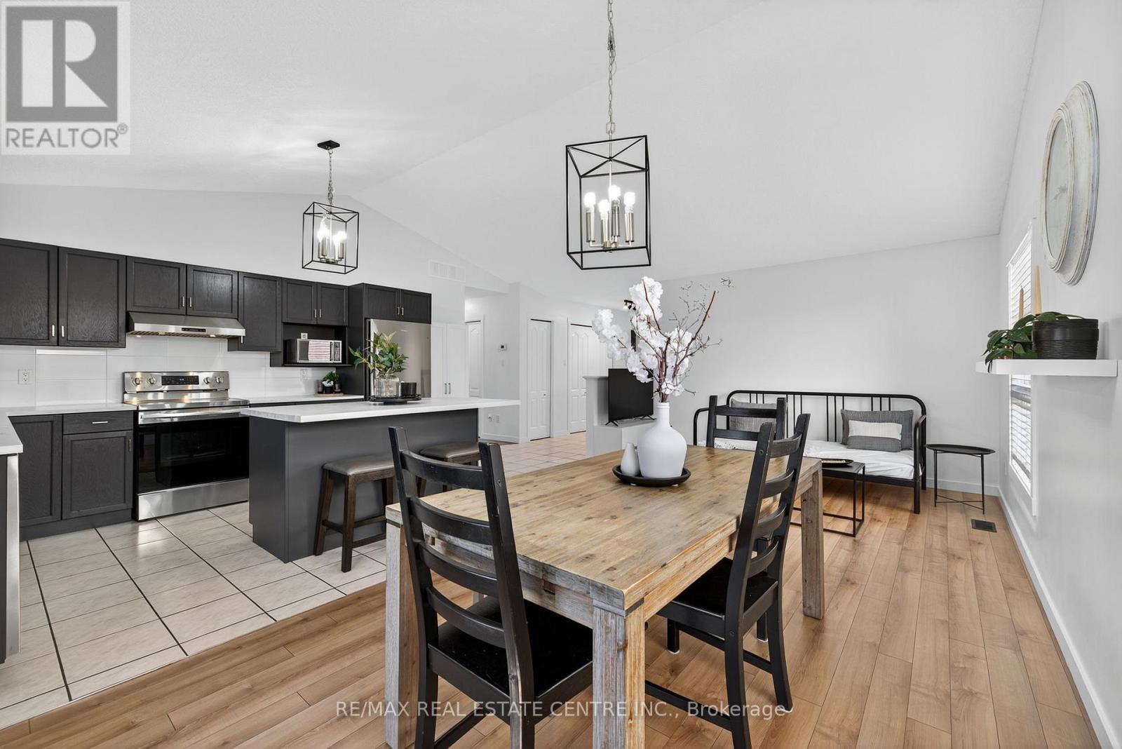 103 HUNTER ROAD - 18