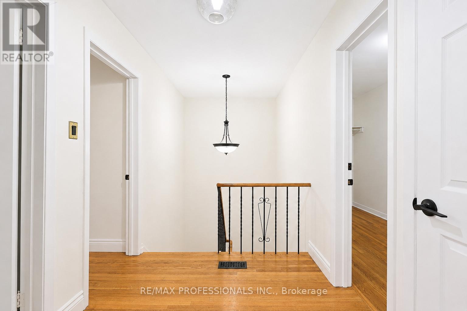 #20 160 CARSBROOKE ROAD - 15