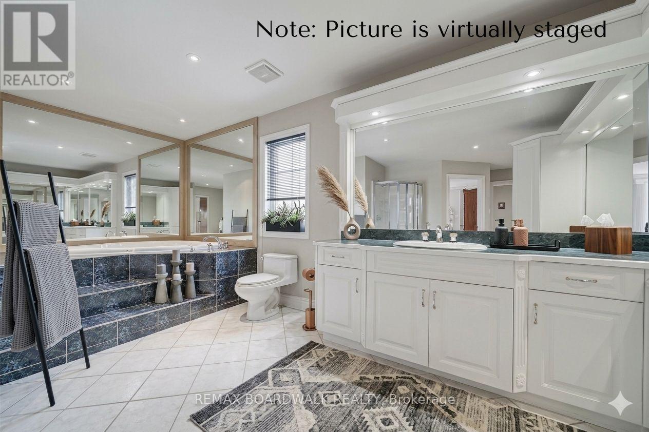 819 LAVAL STREET - 24