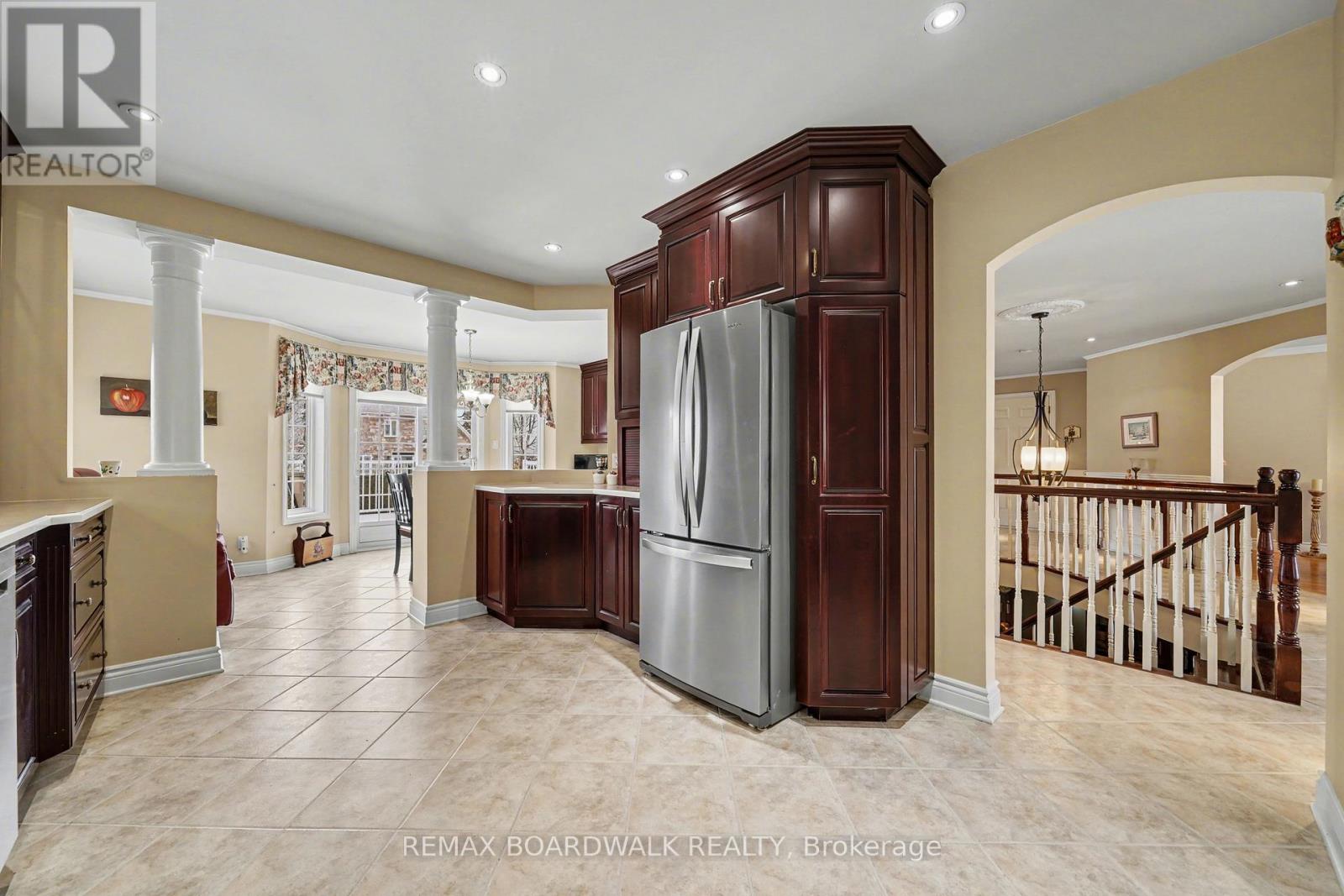 819 LAVAL STREET - 13