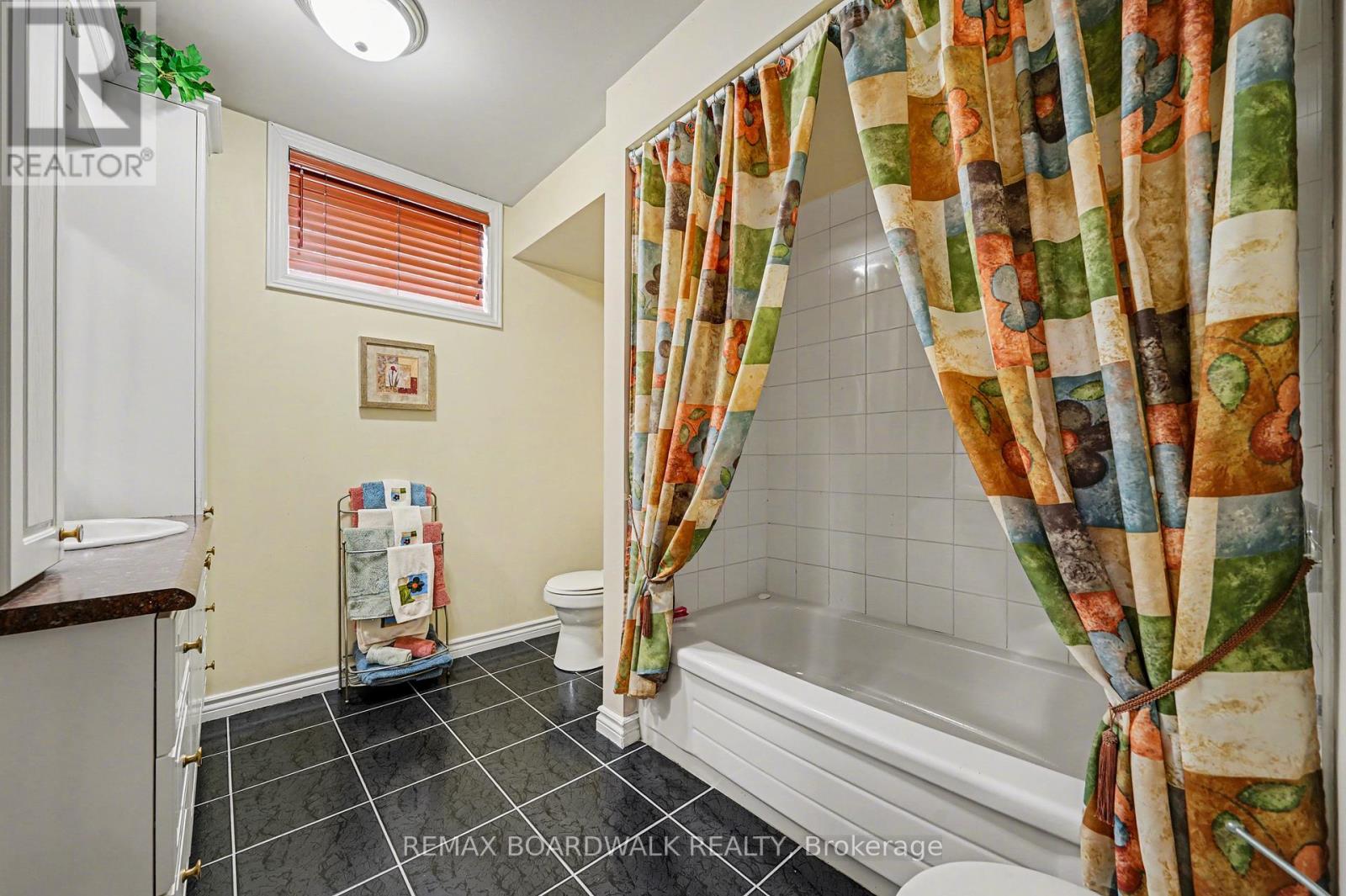 819 LAVAL STREET - 33