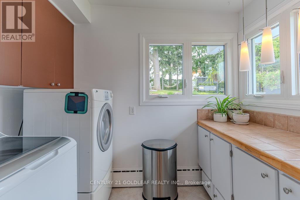 1549 DU PARC AVENUE - Image 25