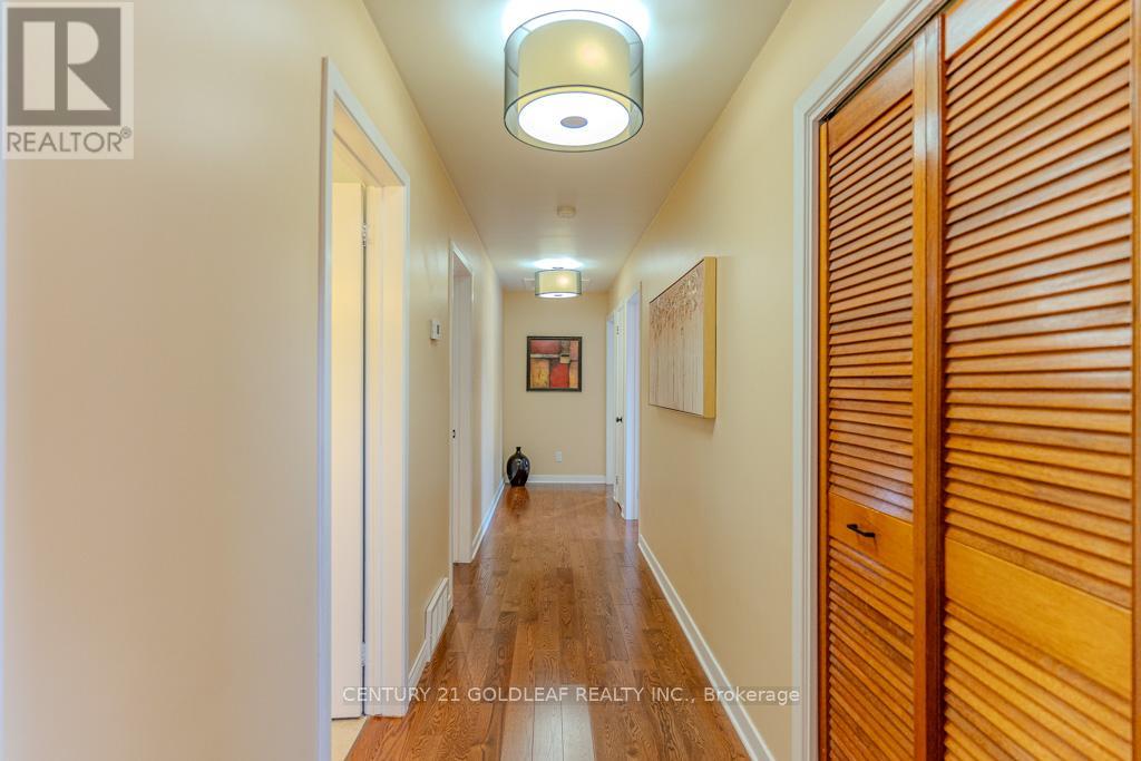 1549 DU PARC AVENUE - Image 28