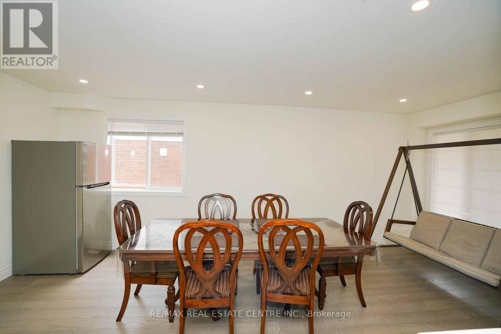 187 ADLER DRIVE - 10