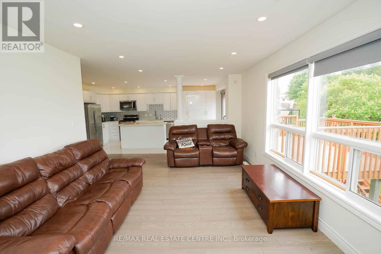 187 ADLER DRIVE - 13
