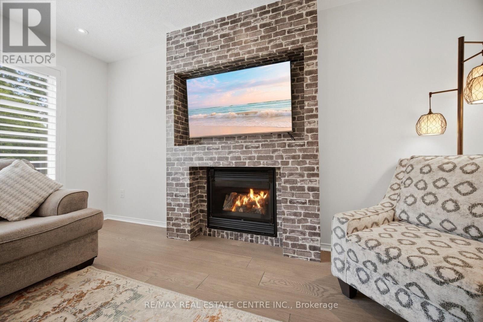 71 BARRETT AVENUE - 19