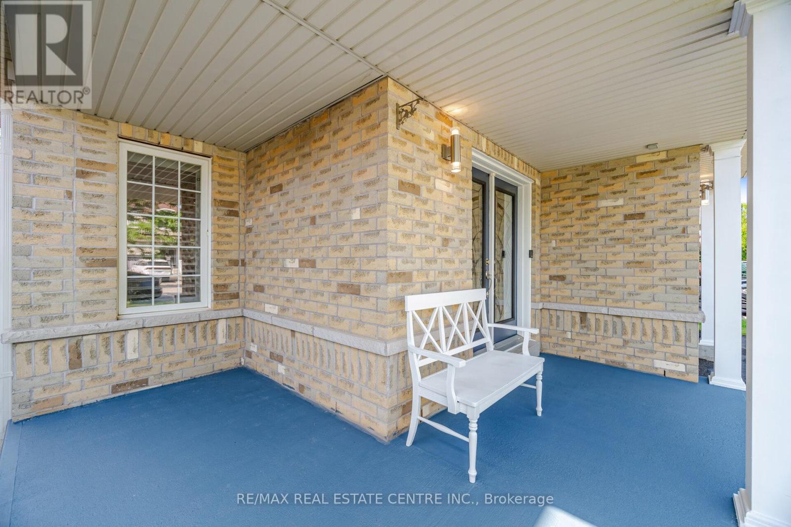 71 BARRETT AVENUE - 3