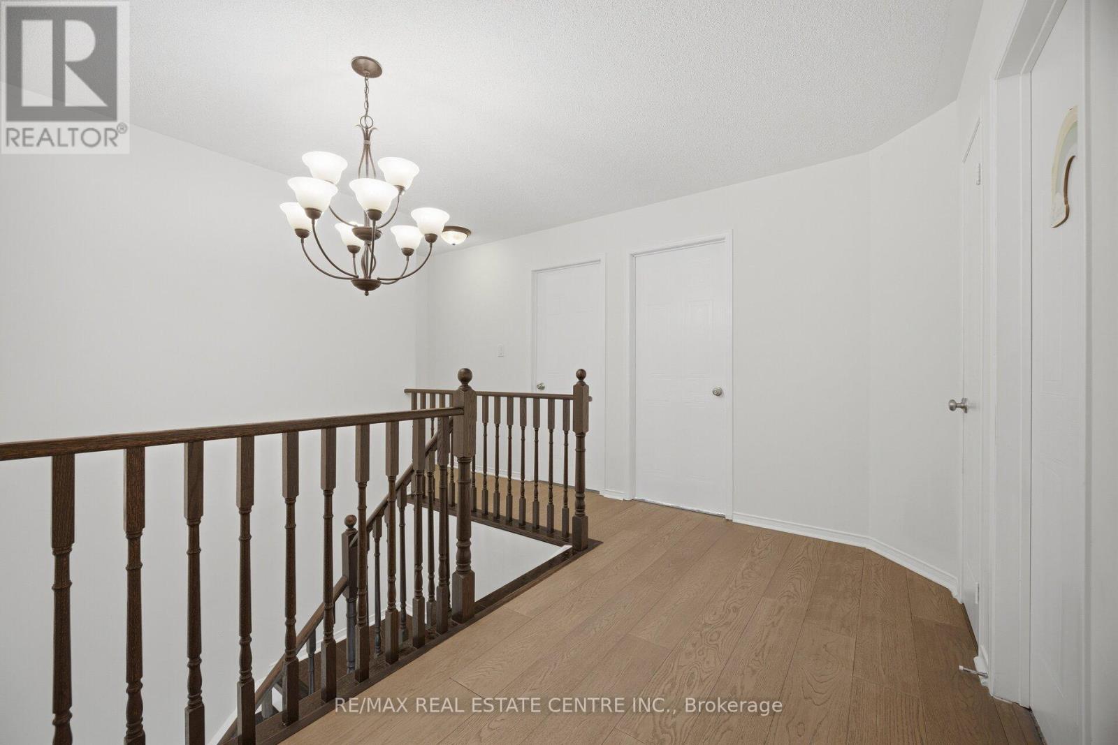 71 BARRETT AVENUE - 31