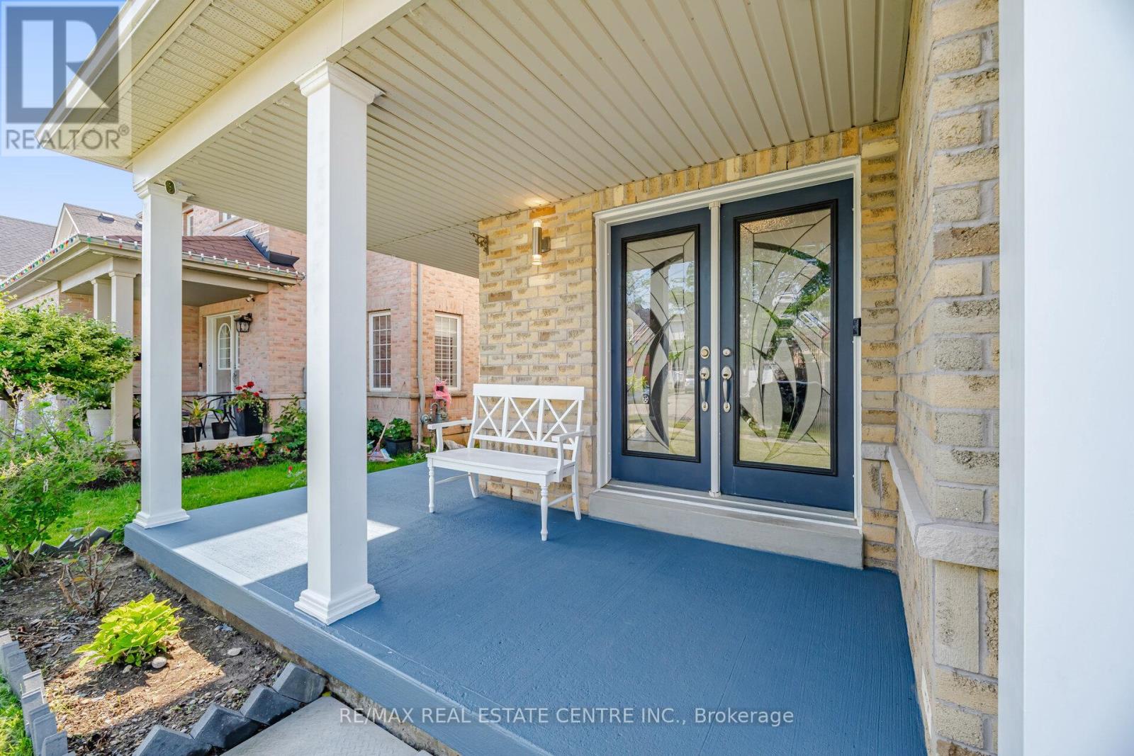 71 BARRETT AVENUE - 4