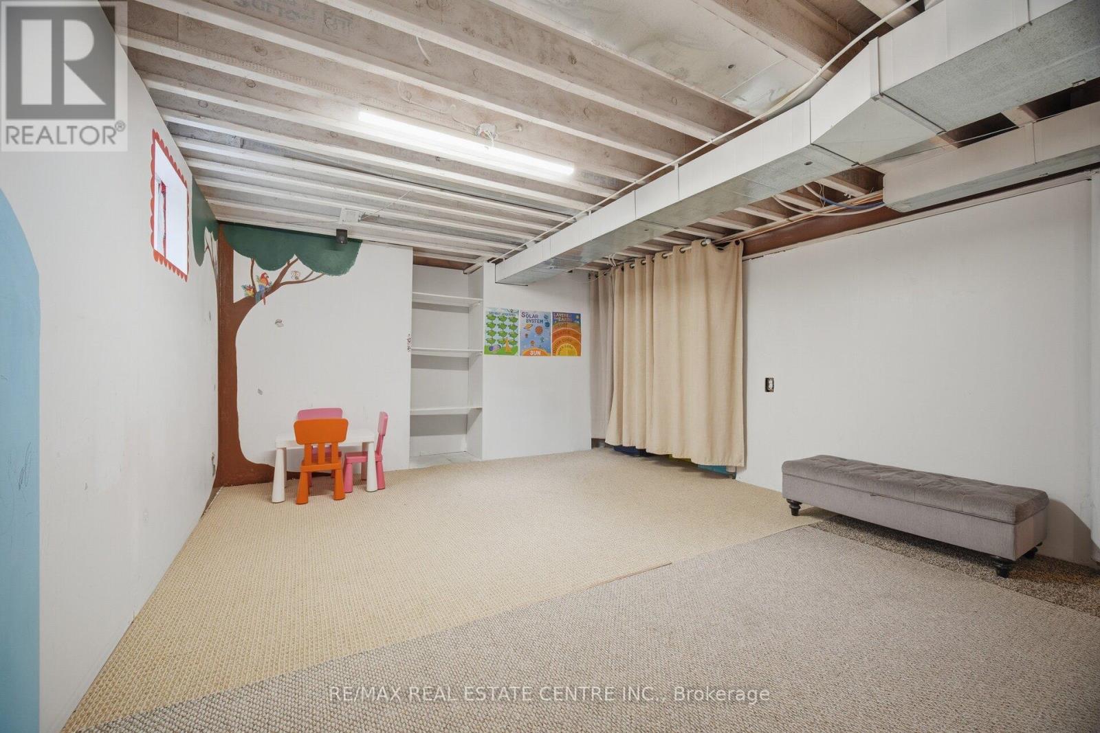 71 BARRETT AVENUE - 44