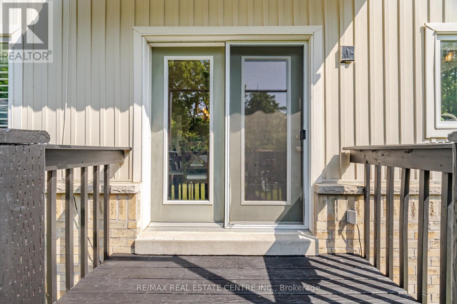 71 BARRETT AVENUE - 47