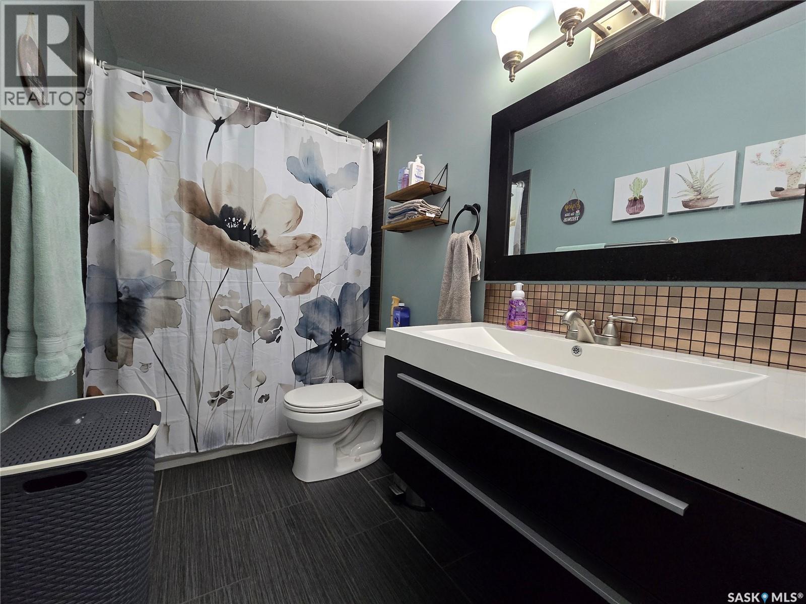 619 BRIMACOMBE DRIVE - 11