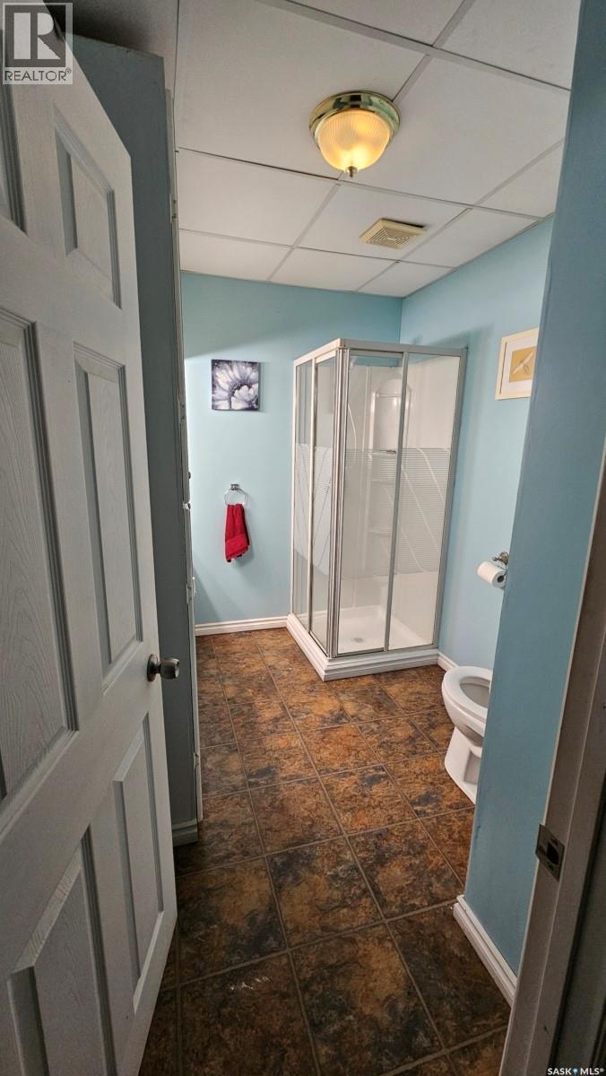 208 Warwick STREET — photo 20