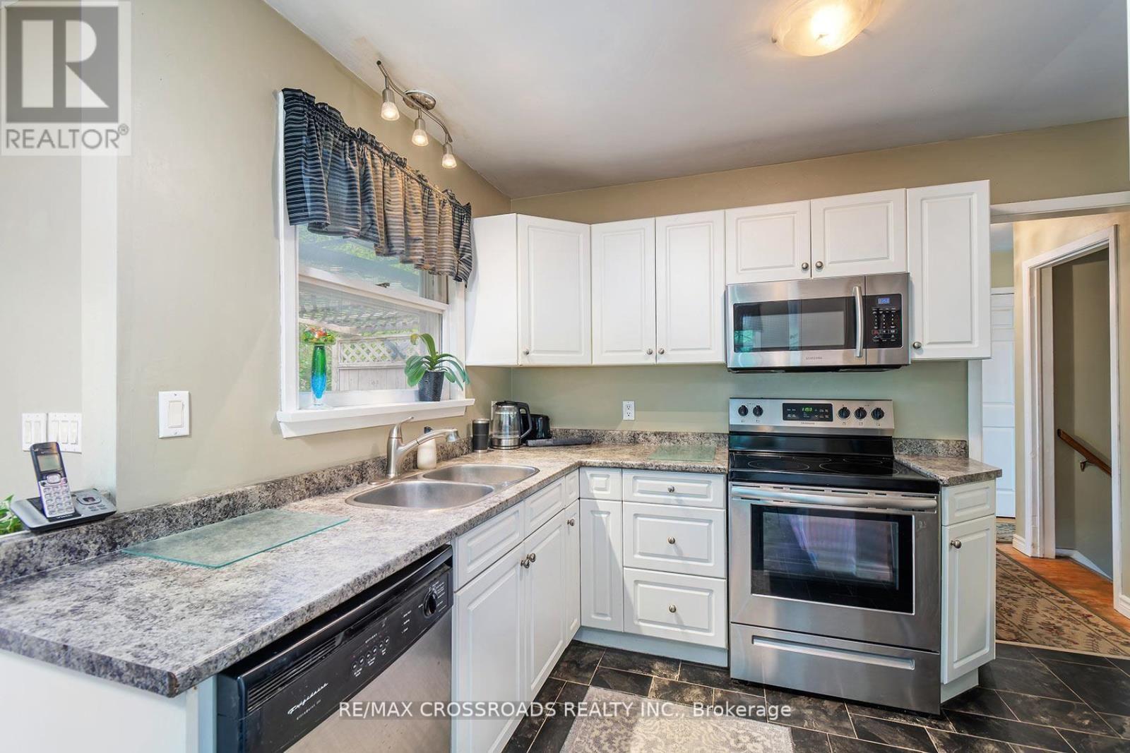 19 ORCHARD AVENUE - 13