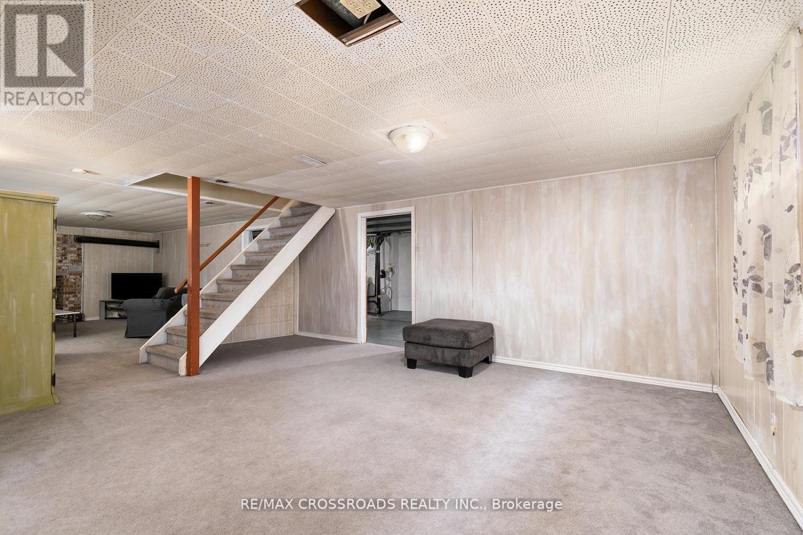 19 ORCHARD AVENUE - 28