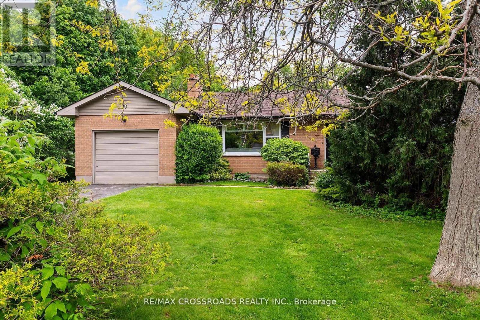 19 ORCHARD AVENUE - 3