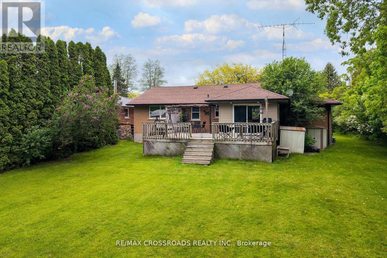 19 ORCHARD AVENUE - 38